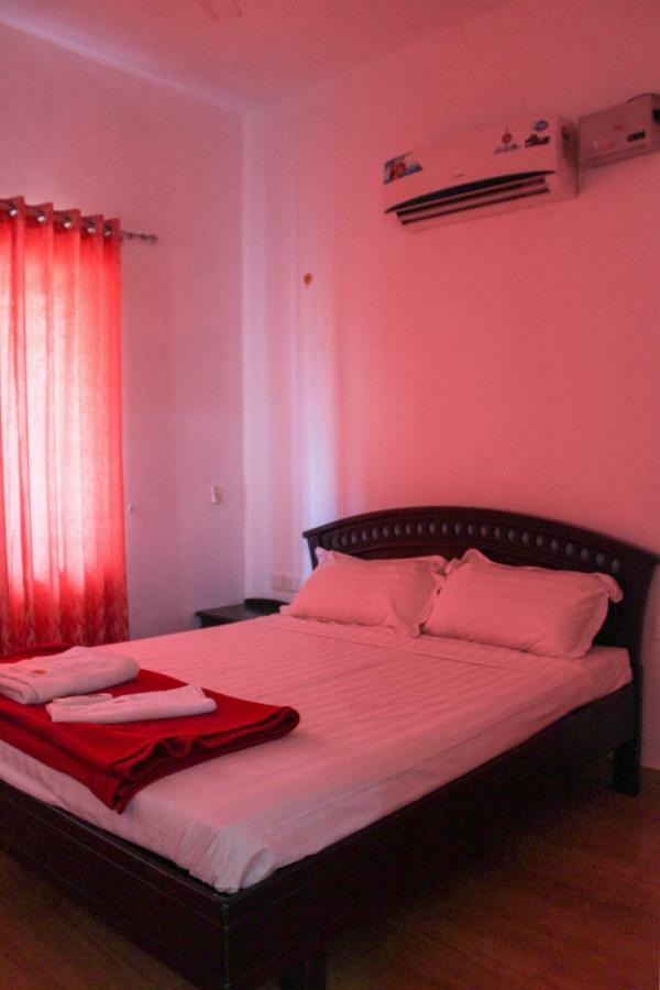 Magic Land Resorts Athirapally Irinjalakuda Exterior foto